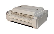  設(shè)備圖片 (12張) C.傳動機構(gòu) 傳動機工業(yè)水洗機構(gòu)由電動機、皮帶輪、三角膠帶及軸承座等組成